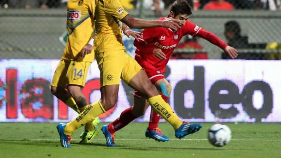 Toluca remonta y saca ventaja frente al América en Semifinal