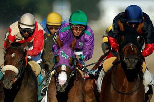 Jockey mexicano, Víctor Espinoza, no logra la Triple Corona
