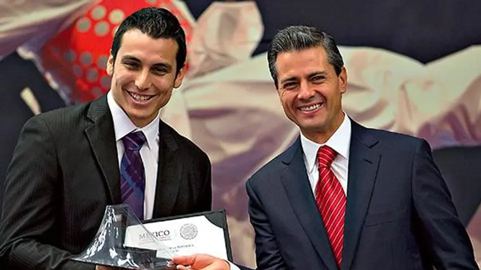 Deportistas reciben el PND 2013
