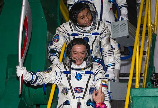 Antorcha olímpica ya está en el espacio