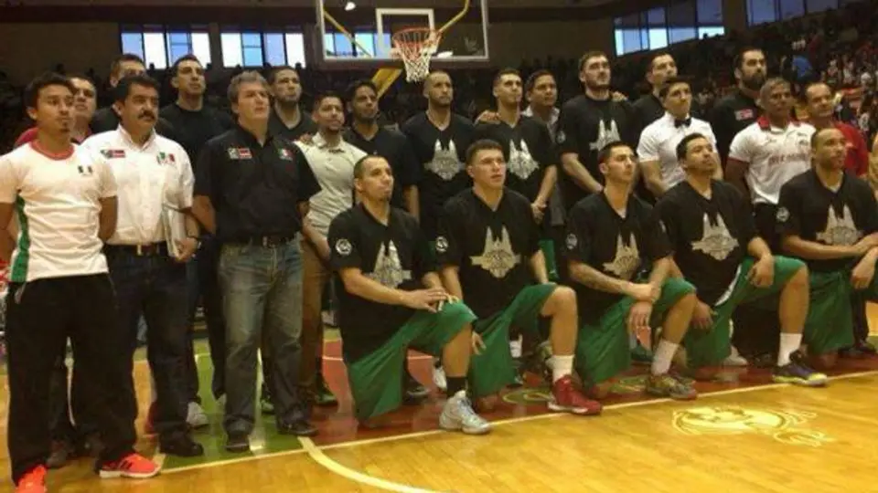 Tri de basquetbol cae frente a Cuba en duelo de preparación