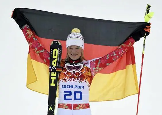 Maria Hoefl-Riesch consigue oro en Sochi 2014