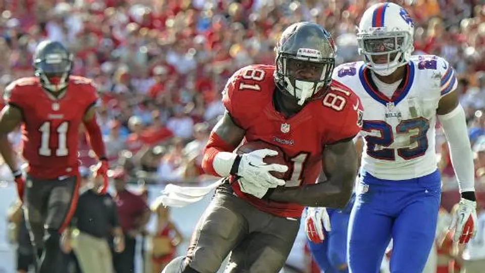 Bucaneros someten a Manuel y los Bills