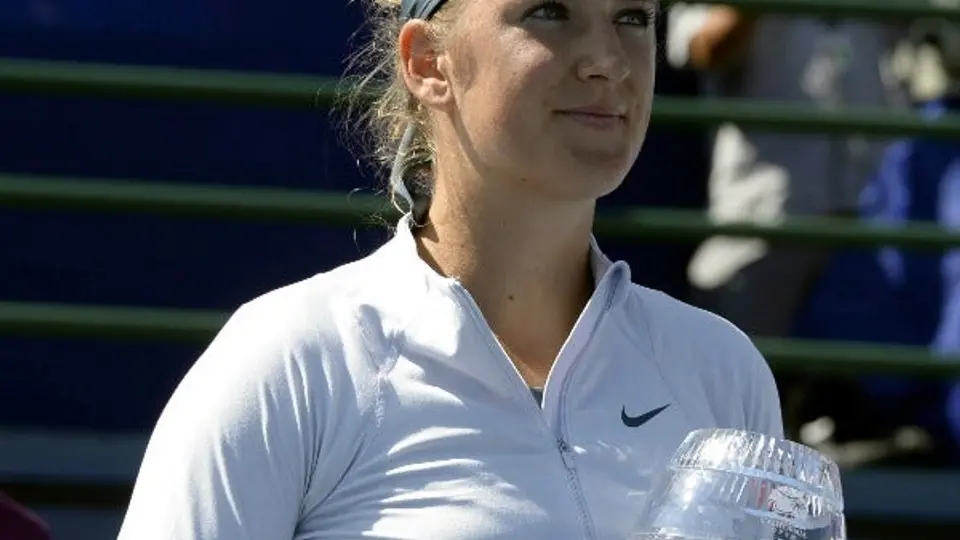 Azarenka arrebata segundo puesto de WTA a Sharapova