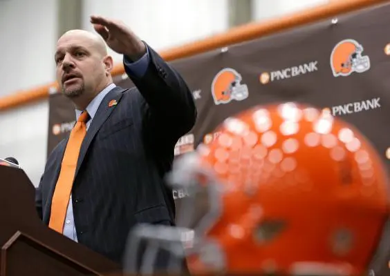 MIke Pettine, nuevo entrenador de Cleveland