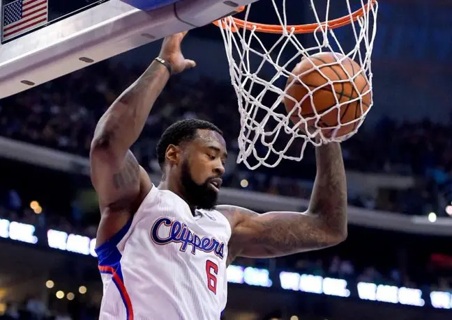 Clippers consigue tercer triunfo ante Golden State