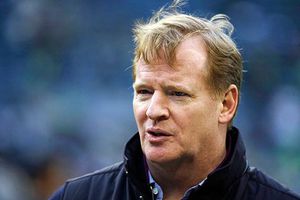 Comisionado de NFL quiere eliminar punto extra