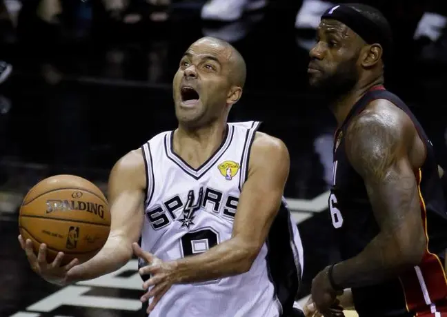 San Antonio triunfa en casa y es Campeón de la NBA
