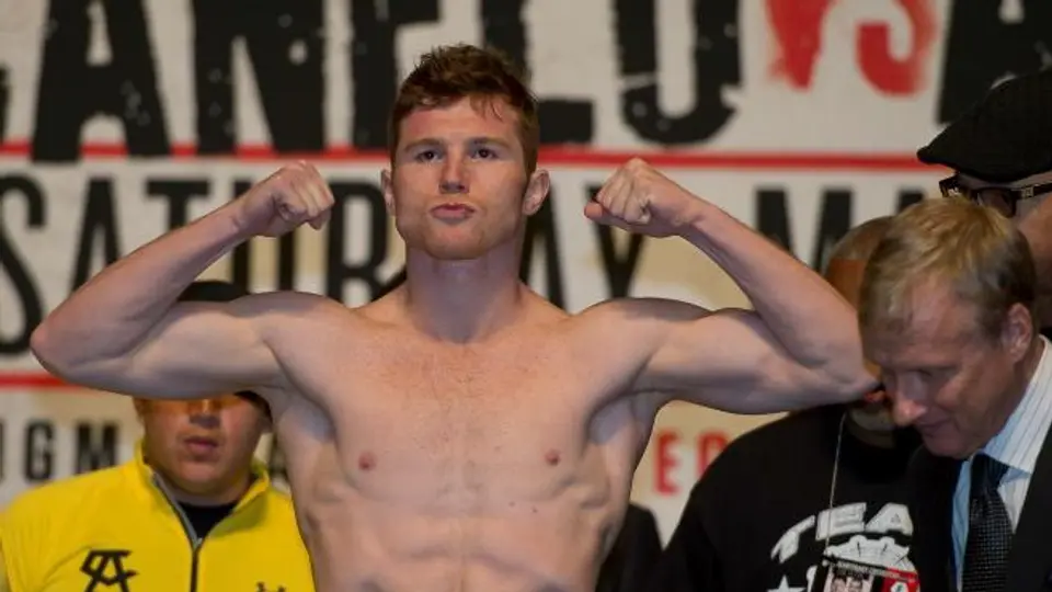 "Aprendí mucho de la pelea con Floyd": Canelo