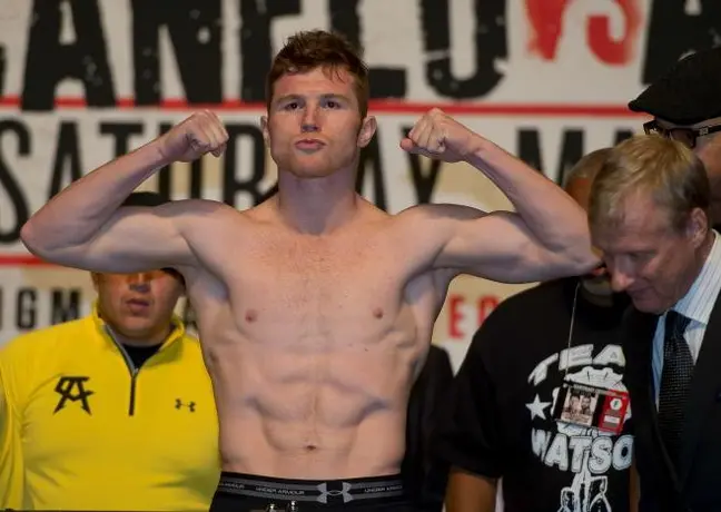 "Aprendí mucho de la pelea con Floyd": Canelo