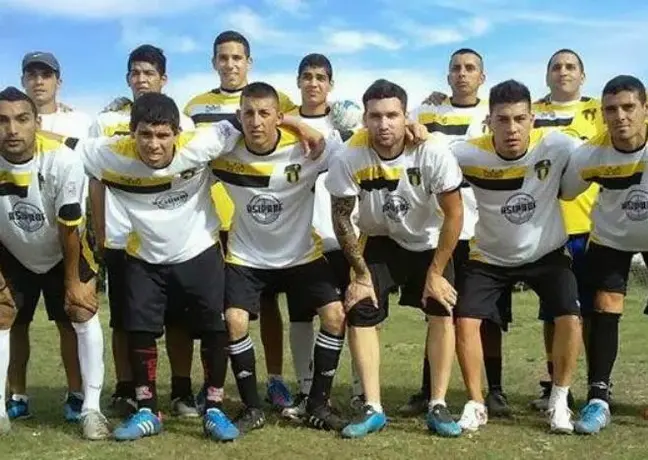 Equipo 'Papa Francisco' debuta en Liga menor de Argentina