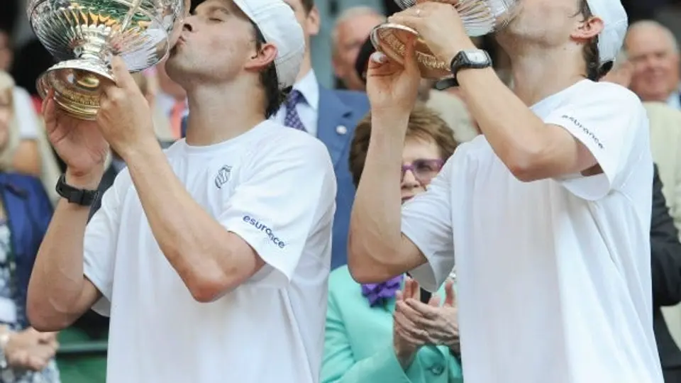 Hermanos Bryan ganan Wimbledon, cuarto 'grande' consecutivo