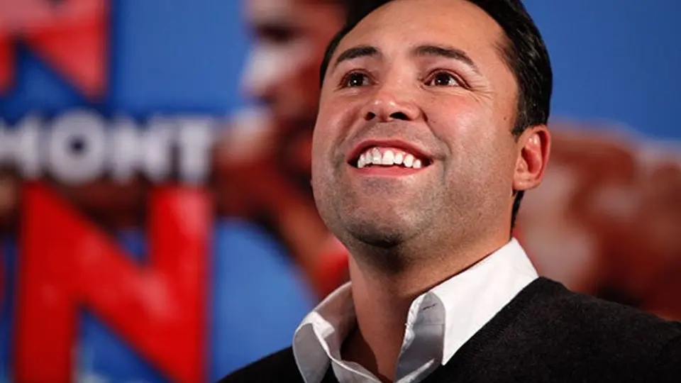 De la Hoya no estará en la pelea Mayweather-Canelo