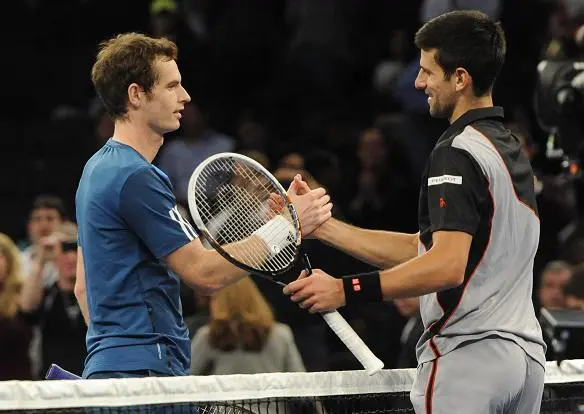Djokovic vence a Murray en partido de exhibición