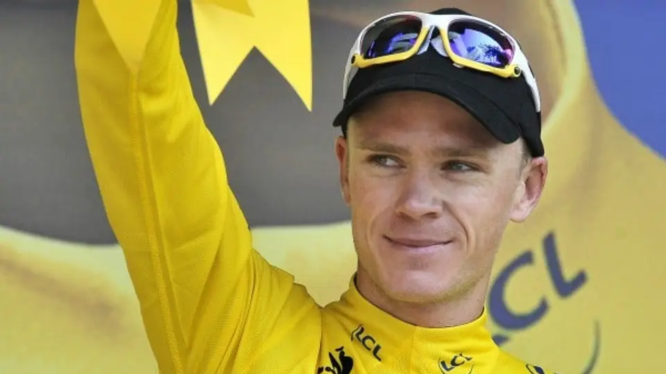 Froome, molesto porque lo comparan con Armstrong