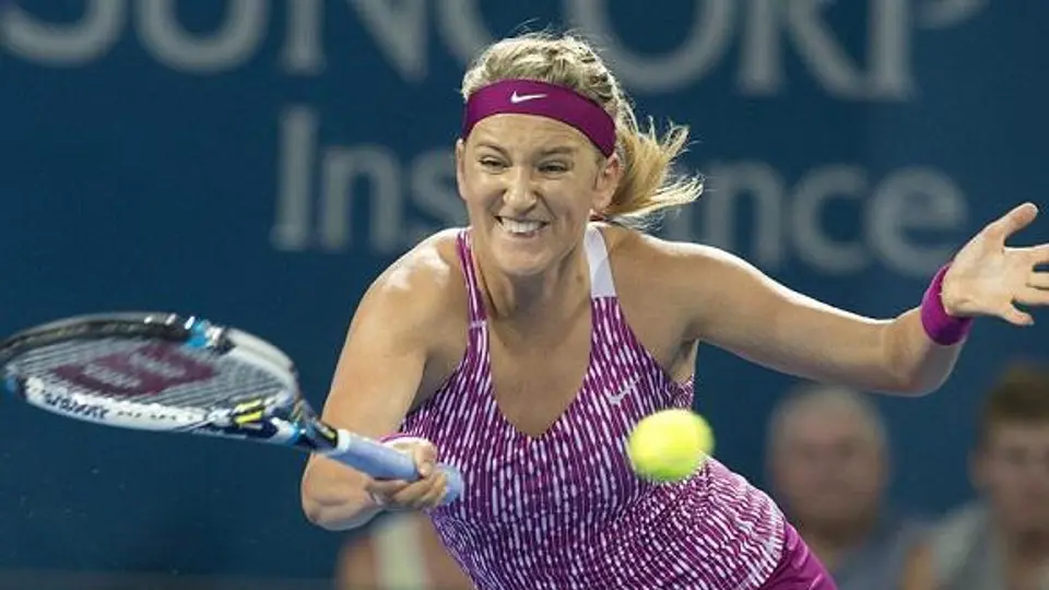 Azarenka se estrena con victoria en Australia
