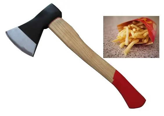 Recibe papas frías; ataca con un hacha