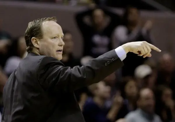 Mike Budenholzer, nuevo entrenador de los Hawks