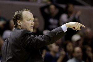 Mike Budenholzer, nuevo entrenador de los Hawks