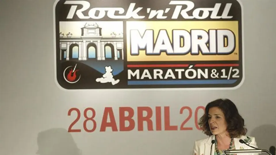 Maratón de Madrid, rinde homenaje a víctimas en Boston