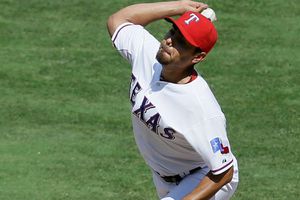Joakim Soria reaparece con Rangers en la MLB
