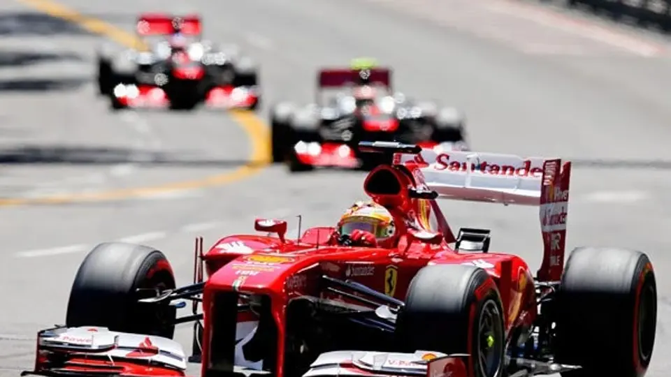 'Espero que Sergio Pérez aprenda la lección': Fernando Alonso