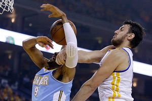 Warriors saca ventaja de 3-1 en la serie ante Denver