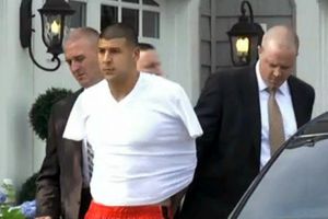 Aaron Hernández, acusado por homicidio