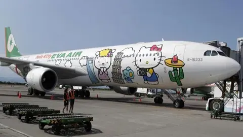 Hello Kitty estrena... aerolínea