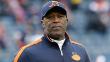 Tampa Bay contrata a Lovie Smith como coach