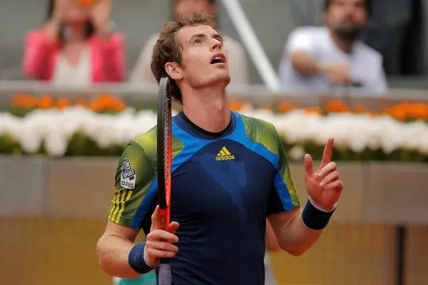 Andy Murray logra victoria 400 de su carrera