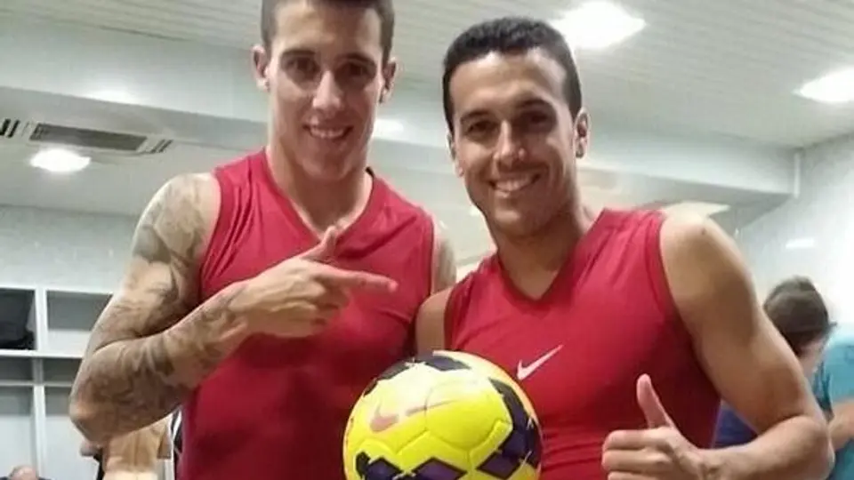 Por error, Tello muestra a compañero del Barça desnudo