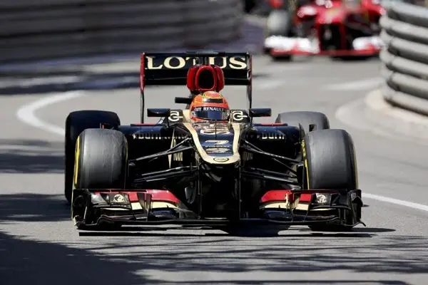 'Deberíamos golpear a Pérez en la cara para que aprenda': Raikkonen