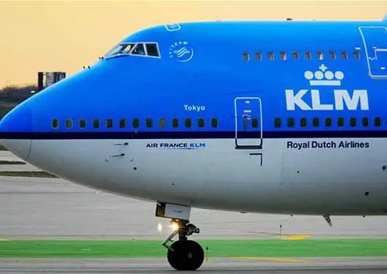 Aerolínea ofrece disculpas por mofa del Tri