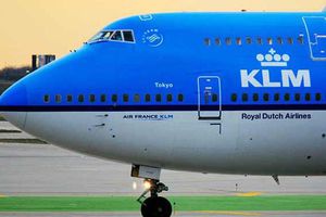 Aerolínea ofrece disculpas por mofa del Tri