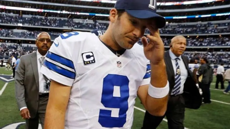 Tony Romo, fuera tres semanas