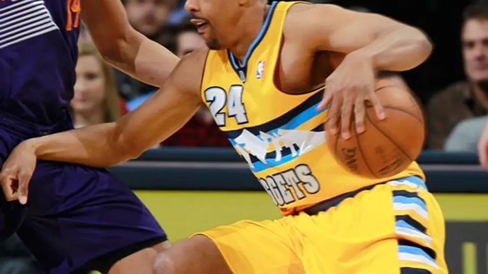 Andre Miller, suspendido dos juegos por Nuggets