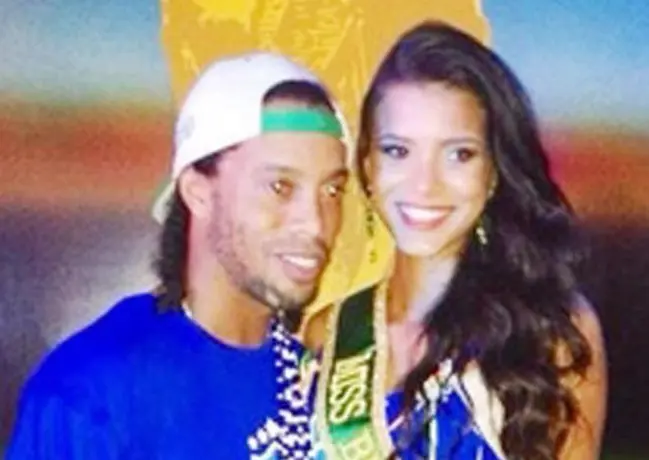 Miss Brasil sería la nueva novia de Ronaldinho