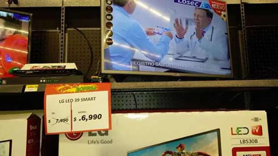 Hombre compra pantalla de 39 pulgadas en 70 centavos