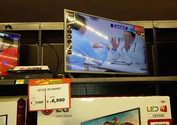 Hombre compra pantalla de 39 pulgadas en 70 centavos