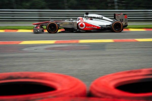 Jenson Button conduce su monoplaza en Spa-Francorchamps | AP