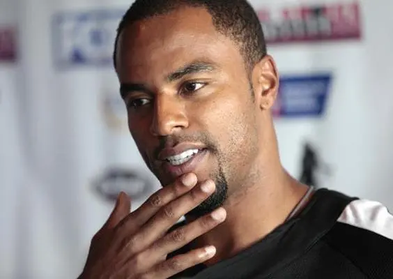 Darren Sharper, acusado de violar a dos mujeres