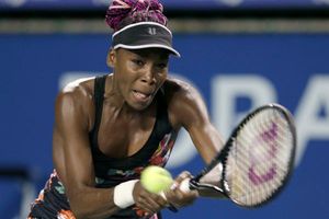 Venus Williams elimina a Azarenka de Tokio
