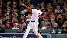 David Ortiz se queda un año más con Boston