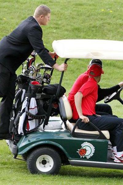 Wayne Rooney y Tom Cleverley parecen haber ordenado propulsión estilo 'Picapiedra' | ESPECIAL