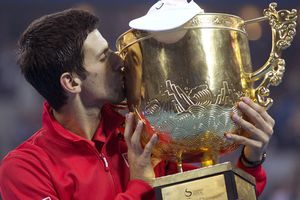 Djokovic derrota a Nadal y es Campeón en China