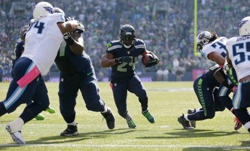 Marshall Lynch, corredor de Seattle, encuentra la zona de anotación | AP