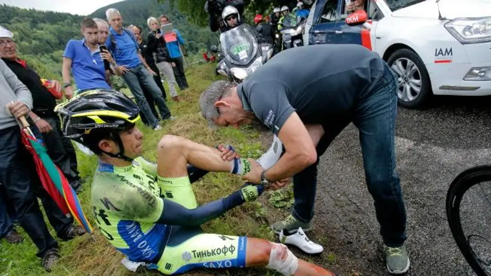 Alberto Contador abandona Tour de Francia