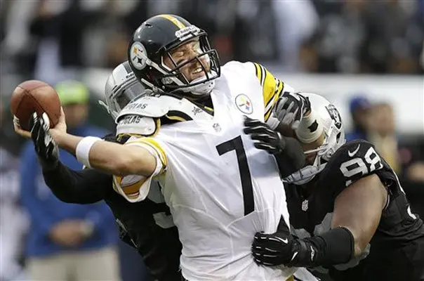 Pittsburgh luce como víctima frente a Nueva Inglaterra