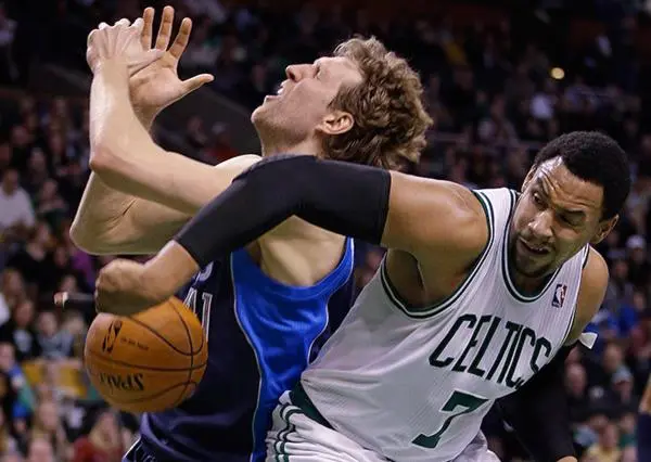 Mavericks suma cinco triunfos al hilo